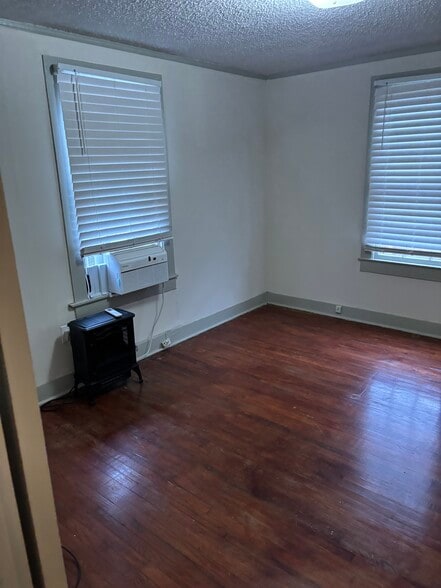 Building Photo - 861 Arlington Ave