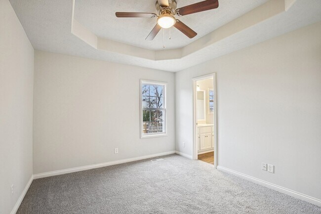 Building Photo - 205 Christine Dr