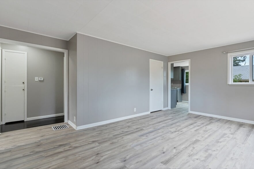 Living Room - 11612 Del Mar Pky