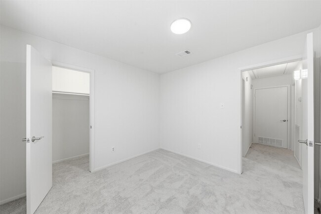 Building Photo - 16615 Dounreay Dr