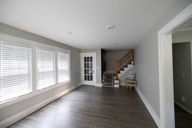 Building Photo - 288 Tarrington Rd