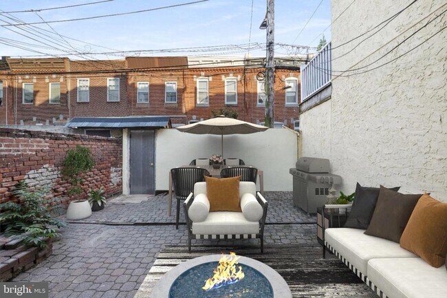 Building Photo - 1825 S Broad St