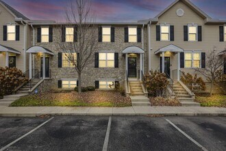 Building Photo - 243 Oxford Oak Dr