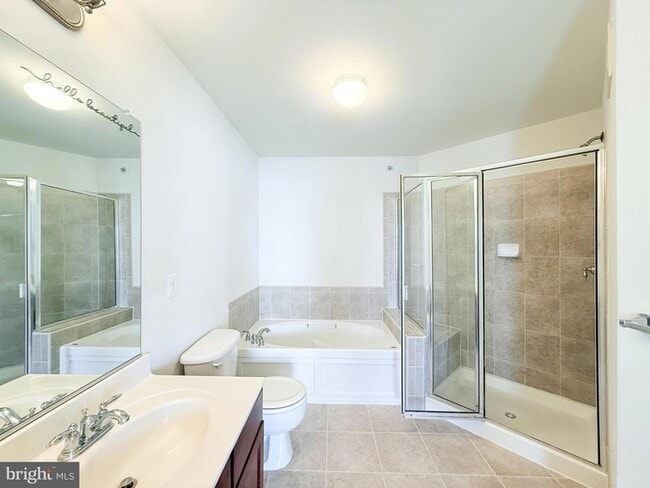 Building Photo - 12328 Rollys Ave