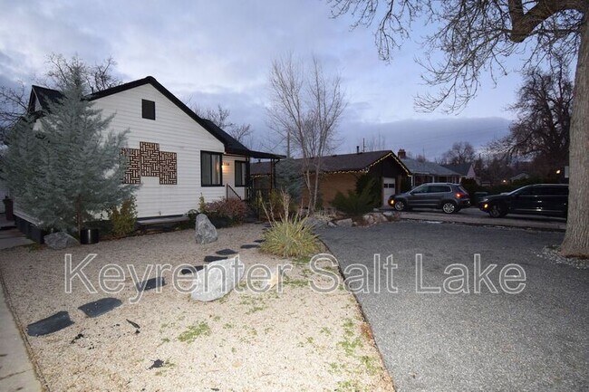 Building Photo - 2128 S 1900 E