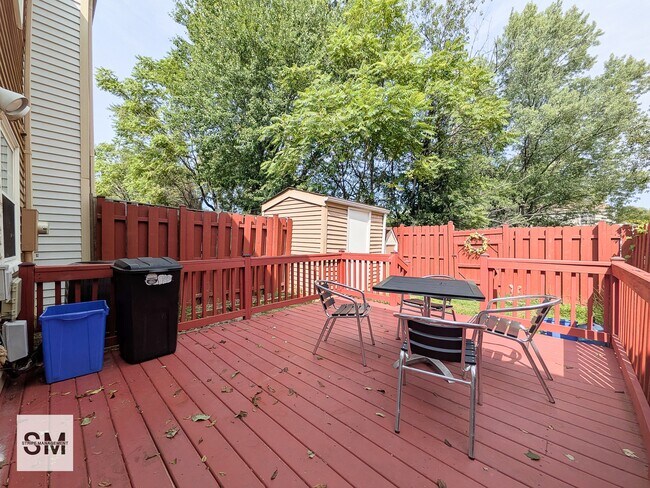 Building Photo - 14505 Farmcrest Pl
