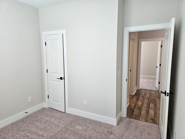 Building Photo - Brand new 3 bedroom 2 bath home in the Sou...