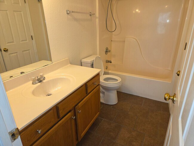 Building Photo - 4508-4510 Nick Ct