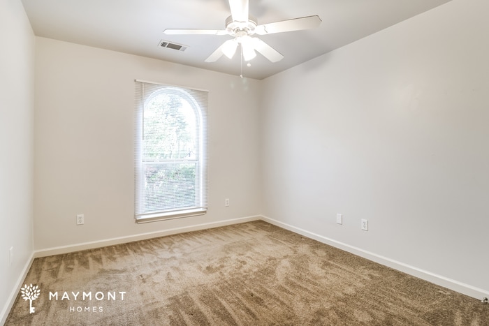 Building Photo - 1011 Katy Ln