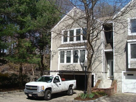 Primary Photo - 51 Jackson St