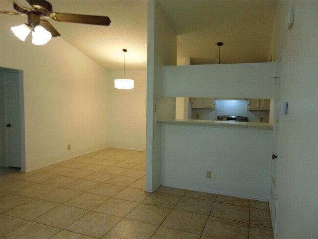 Building Photo - 502 Cutty Trail
