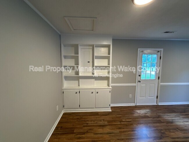 Building Photo - 2424 Tusket Ct