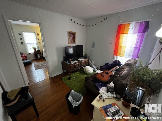 Building Photo - 1249 Vestal Ave