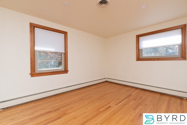 Building Photo - 2144 Skipwith Rd