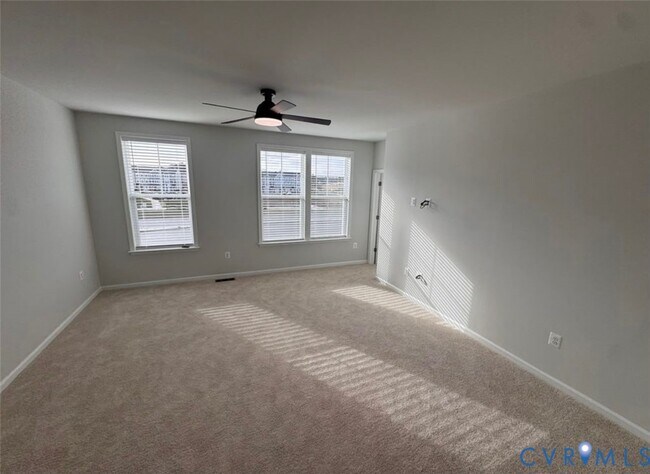 Building Photo - 9252 Magellan Pkwy