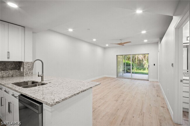 Building Photo - 4450 Botanical Pl Cir