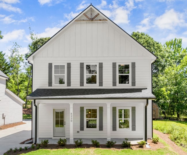 Building Photo - 5220 Chattahoochee St