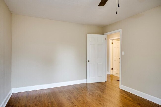 Building Photo - 116 Kirby Dr