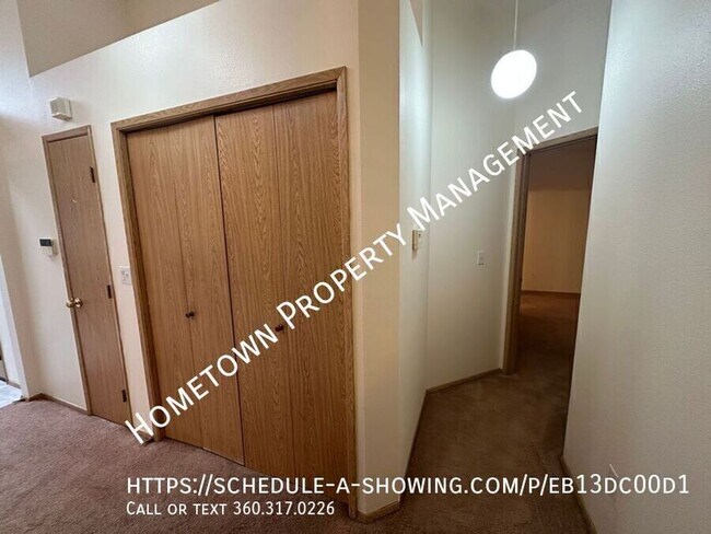 Building Photo - 5622 29th Ct SE