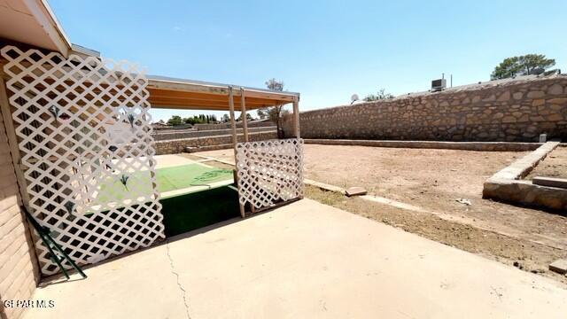 Building Photo - 11516 Jim Ferriell Dr