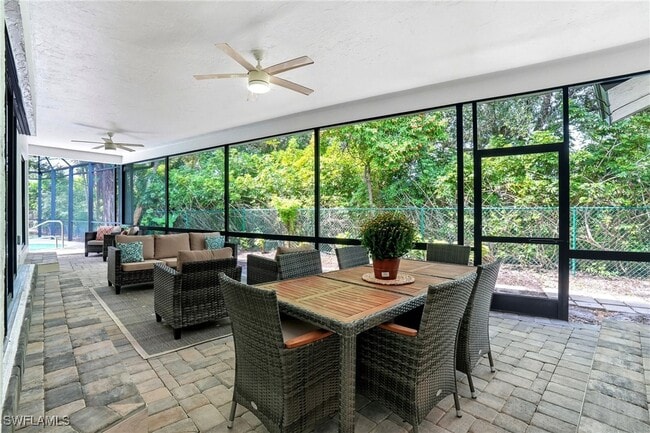 Building Photo - 155 Old Tamiami Trail