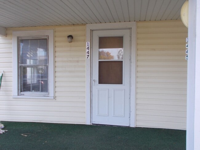 Primary Photo - Spacious 1-Bedroom, 1-Bath Unit – 1,000 Sq...