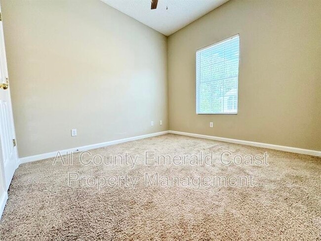 Building Photo - 732 E Mack Bayou Dr