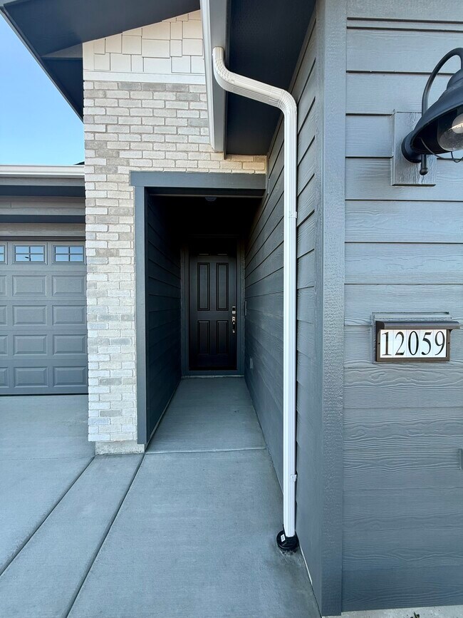 Building Photo - 12059 W Anthos Ln