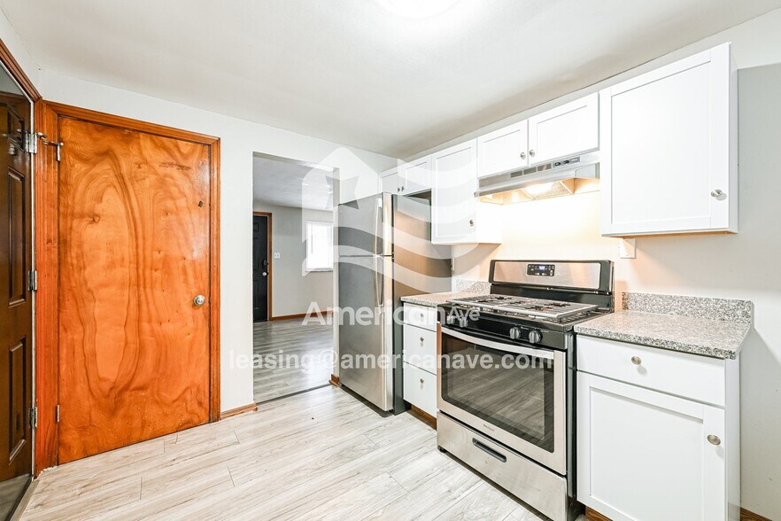 Building Photo - 215 Boston Hollow Rd