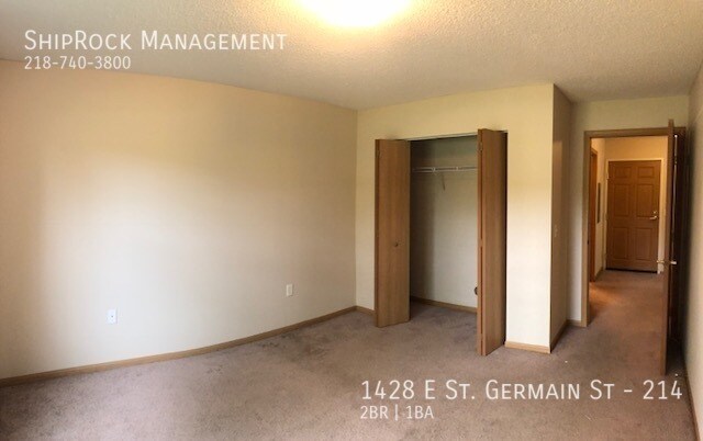 Building Photo - 1428 E St Germain St