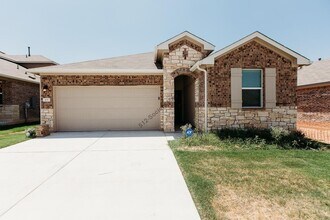 Building Photo - 108 Finley Rae Dr