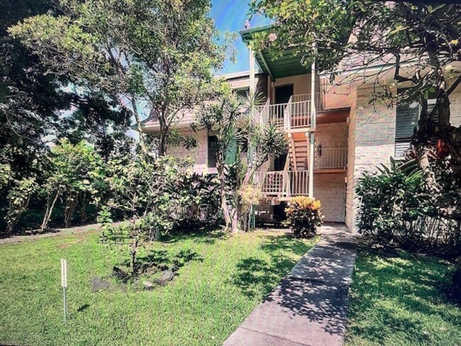 Building Photo - 2 bedroom 2 Bath Keauhou Condo with Ocean ...