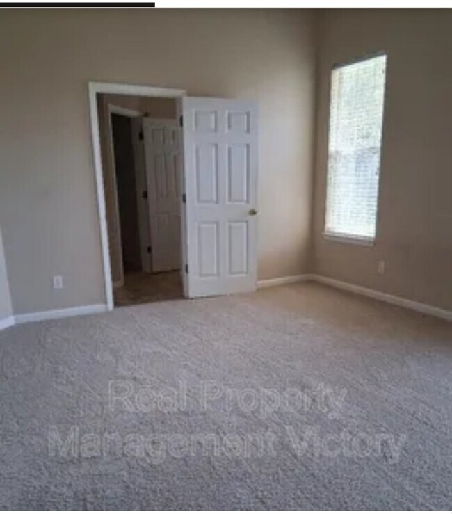 Building Photo - 6133 Letson Farms Dr