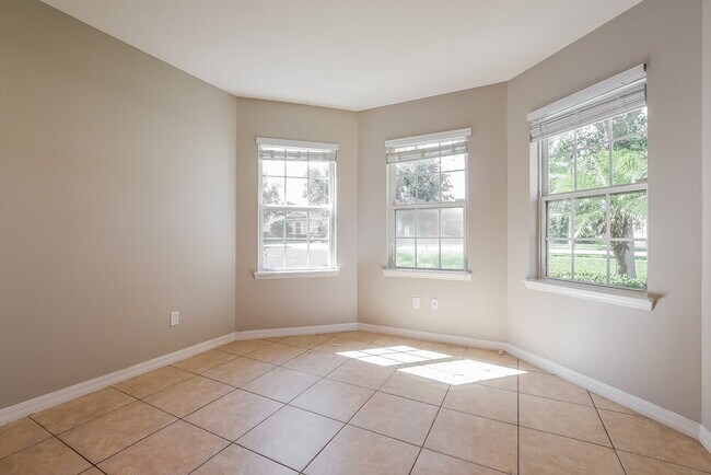 Building Photo - 194 Compass Rose Dr
