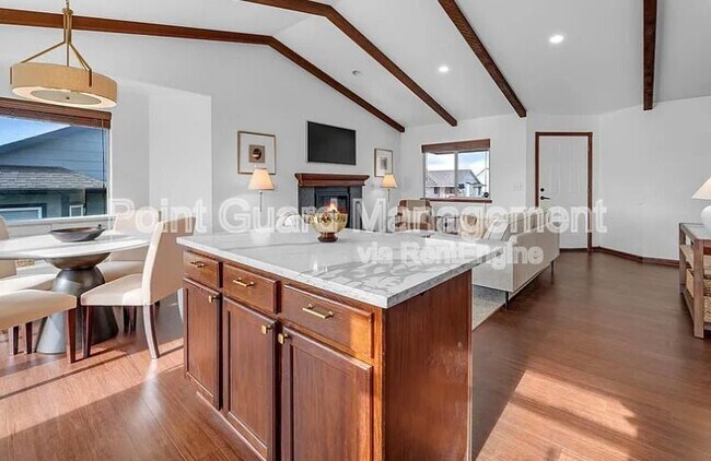 Building Photo - 728 Bristol Cir