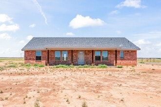 Building Photo - 10517 East C R 7400
