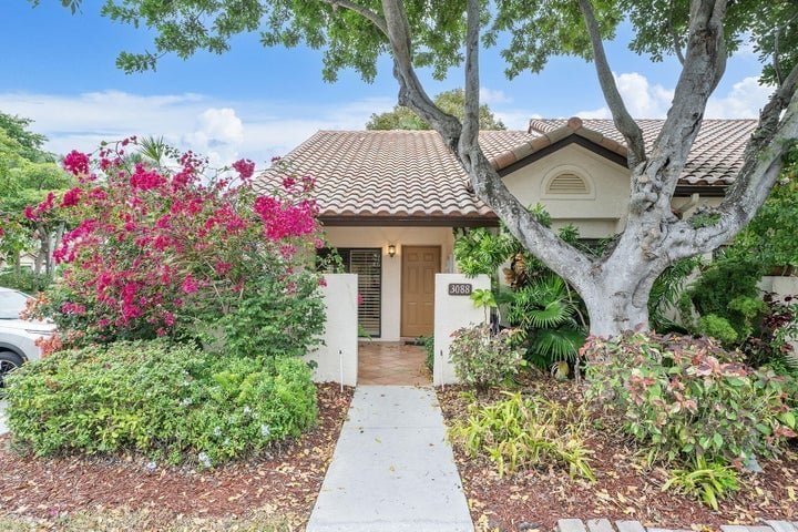 Building Photo - 3088 Inglewood Terrace