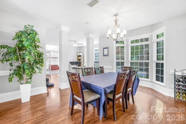 Building Photo - 7914 Gilead Rd