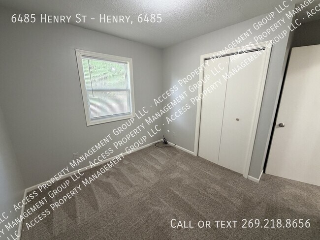 Building Photo - 6485 Henry St