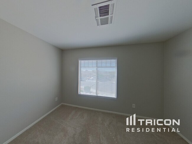Building Photo - 17679 N Avelino Dr