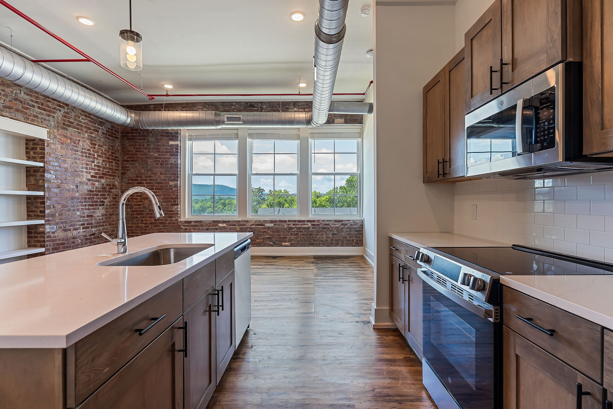 Building Photo - 211 W Colville St