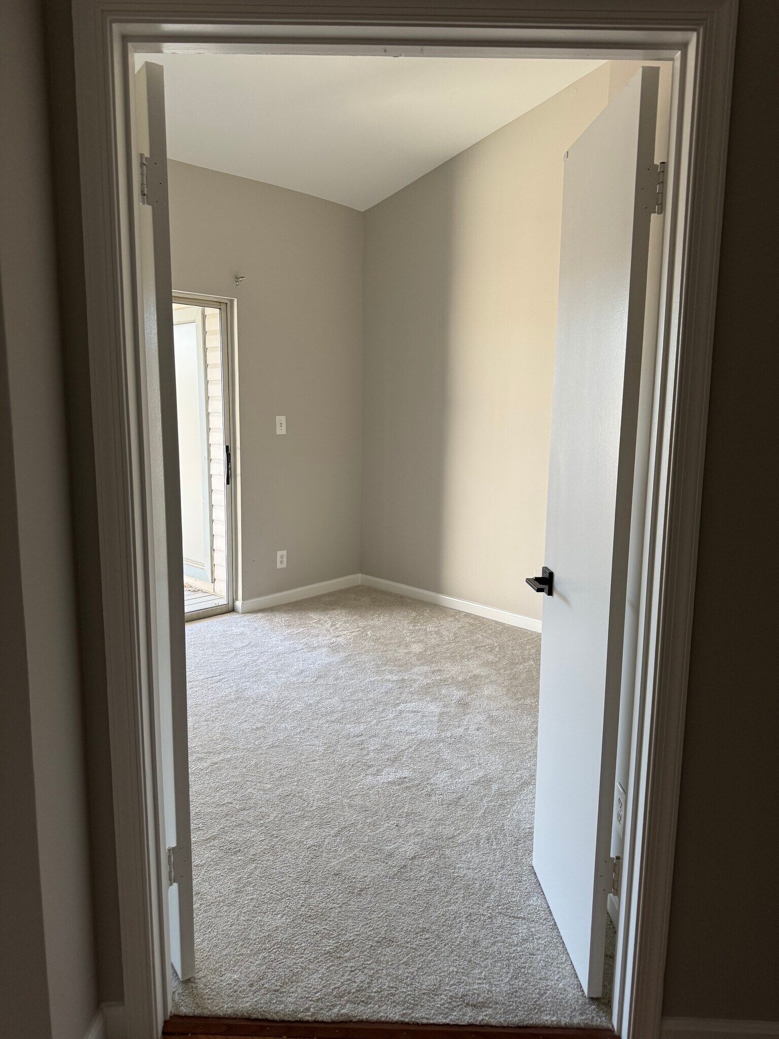 Building Photo - 13700 Modrad Way