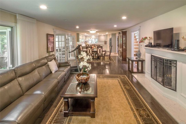 Building Photo - 38 Valley Rd