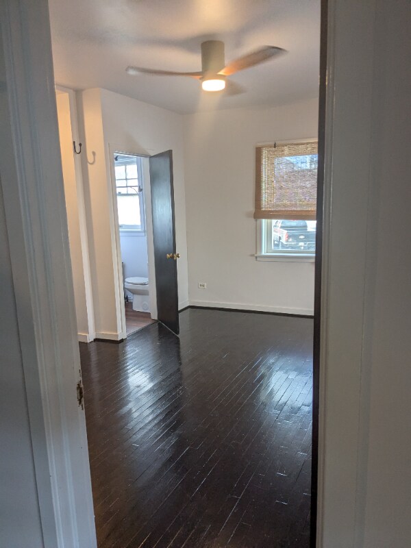 Building Photo - 2274 S Market St