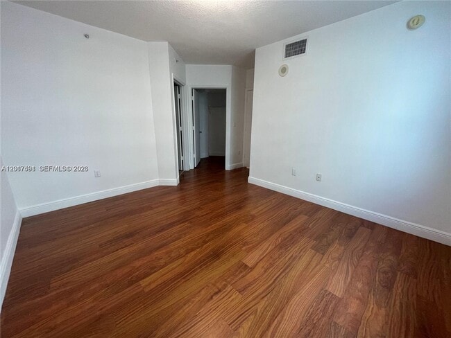 Building Photo - 9201 Collins Ave
