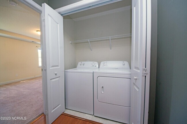 Building Photo - 211 Michel Ct