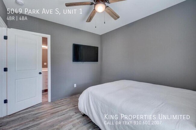 Building Photo - 5049 Park Ave