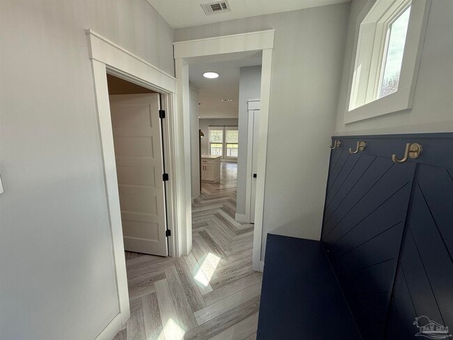 Building Photo - 1011 N K St