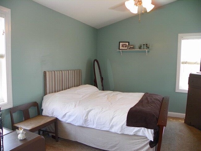 Building Photo - 4112 Huntsmoor Ln