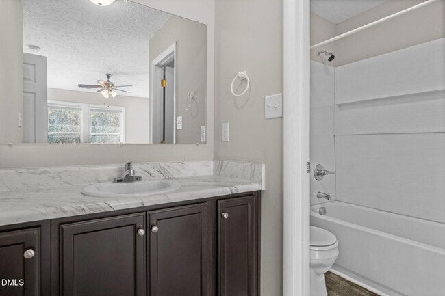 Building Photo - 6748 Willowbrook Dr